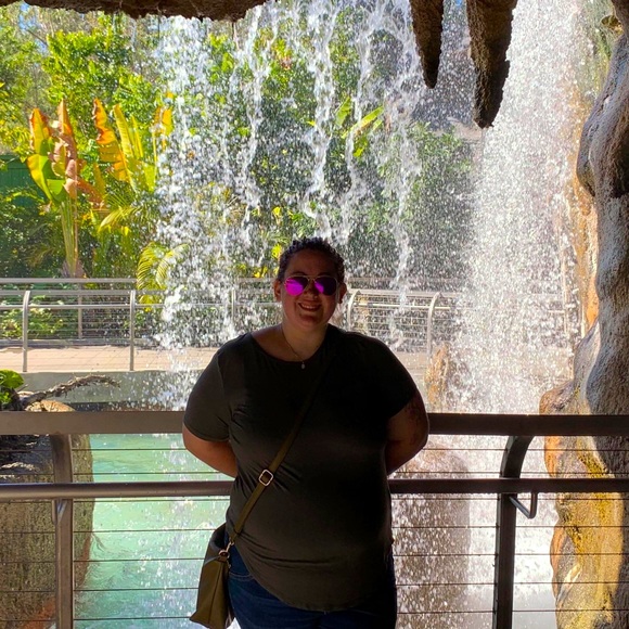 Meet the posher - Picture 1 of 10